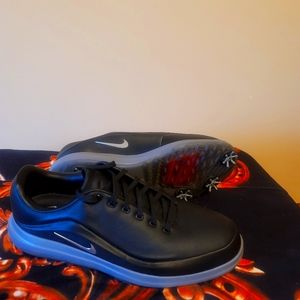 NIKE FITSOLE GOLF SHOES SIZE 11 BLACK & SILVER